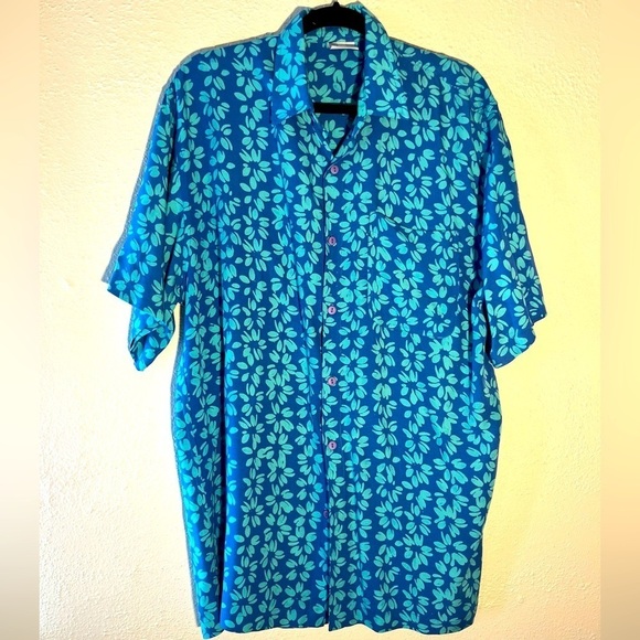 Blue Ginger Other - Blue Ginger Shirt Mens Size Large Floral Hawaiian Short Sleeve